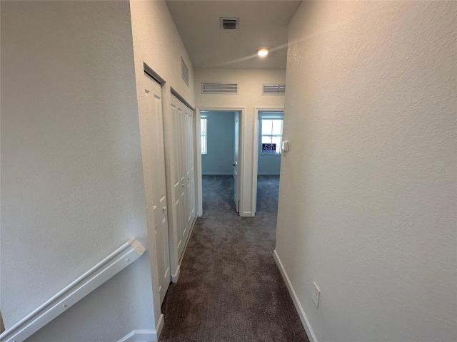 Продажа дома по адресу 2437 NW 131st Cir - фото 6105556