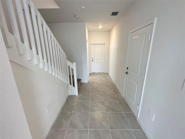 Продажа дома по адресу 2437 NW 131st Cir - фото 6105561