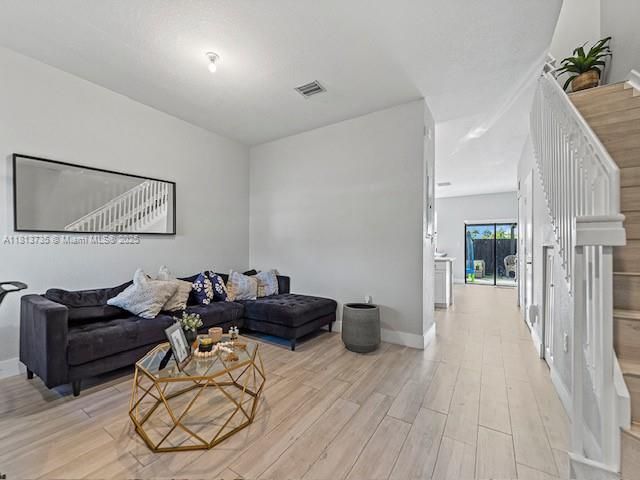 Продажа дома по адресу 18058 SW 147th Ct - фото 6130737