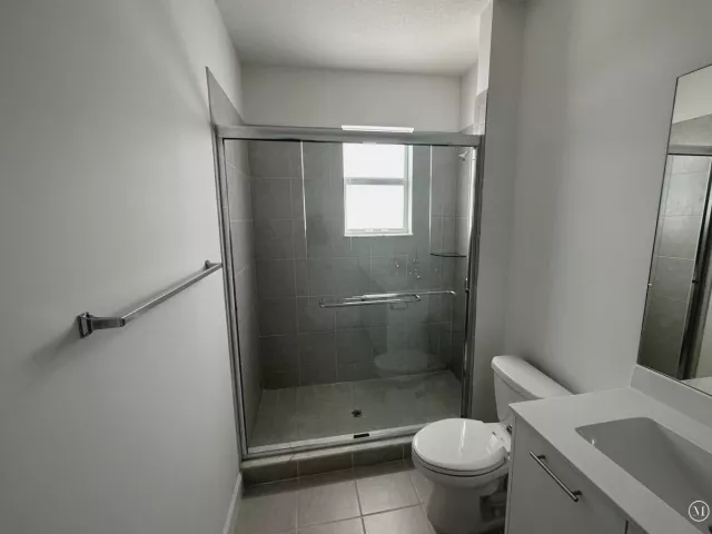 Продажа дома по адресу 2437 NW 131st Circle - фото 8860611
