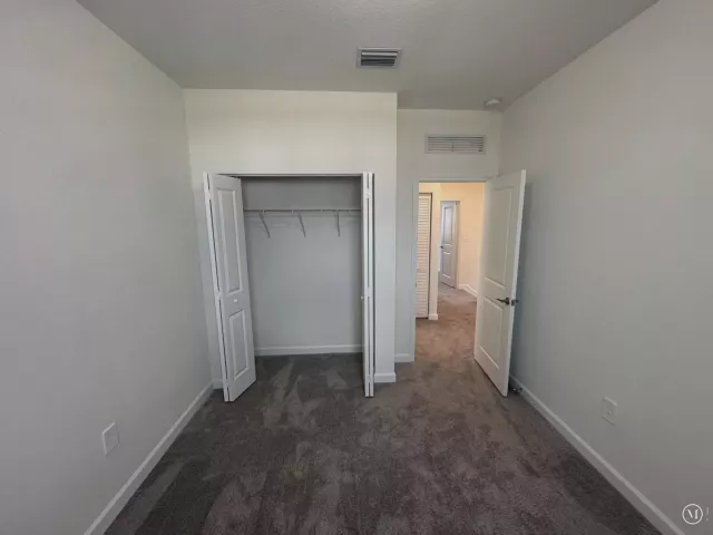 Продажа дома по адресу 2437 NW 131st Circle - фото 8860616