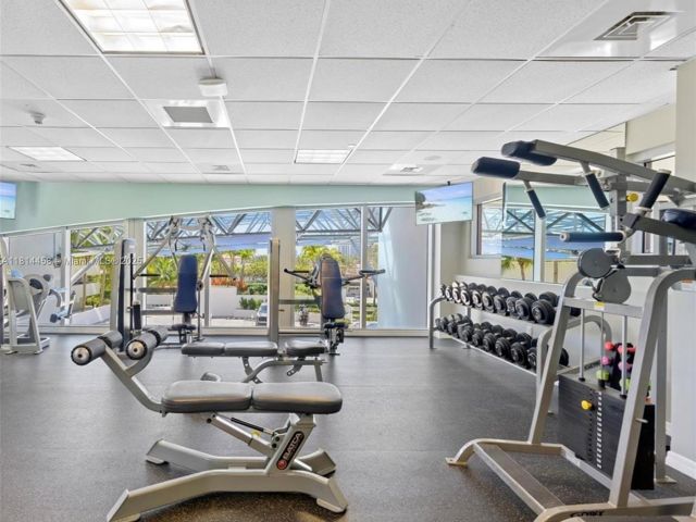 Продажа квартиры #2510 - фото 6108018