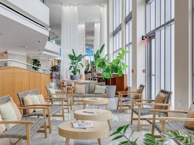 Продажа квартиры #2510 - фото 6108022