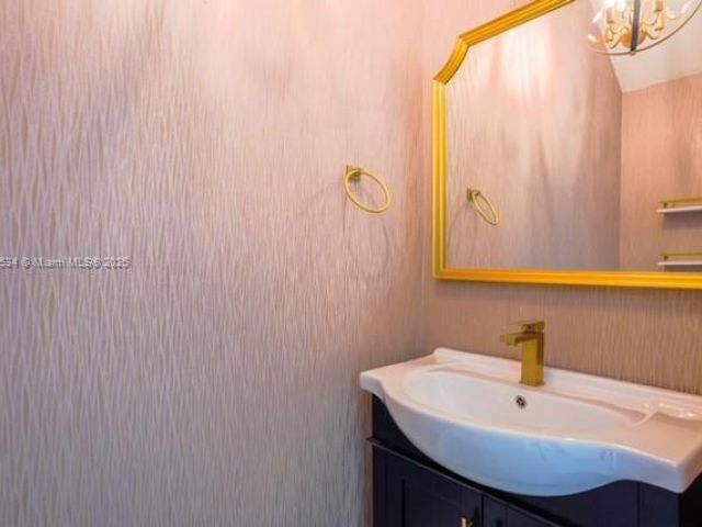 Продажа дома по адресу 3943 Mahogany Ln - фото 6104848