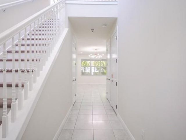 Продажа дома по адресу 3943 Mahogany Ln - фото 6104857