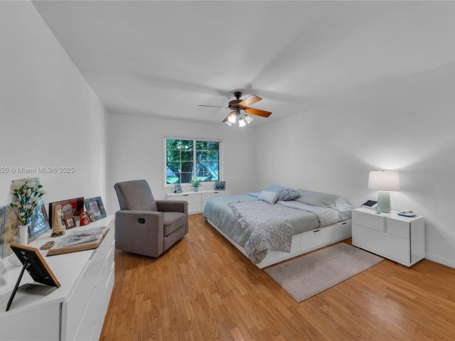 Продажа дома по адресу 14630 SW 147th Ct - фото 6104607