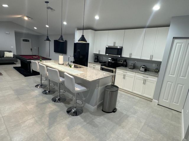 Дом в аренду по адресу 723 20th Street - фото 6744954