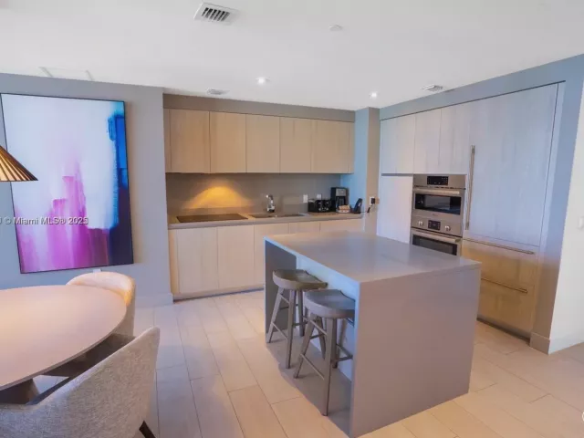 Продажа квартиры #R1905 - фото 6110469