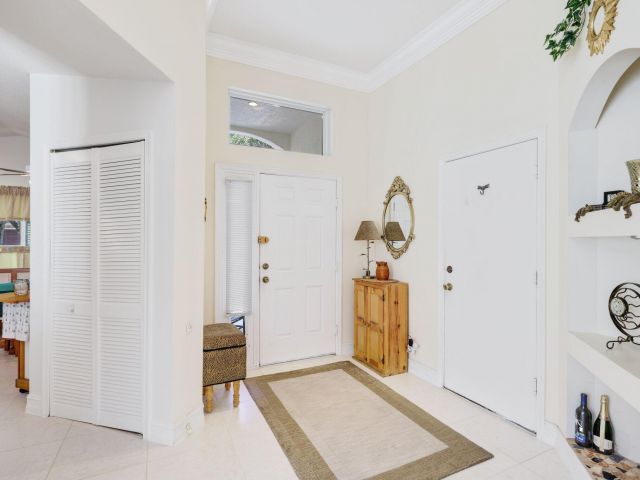 Продажа дома по адресу 1071 Delray Lakes Drive - фото 6628312