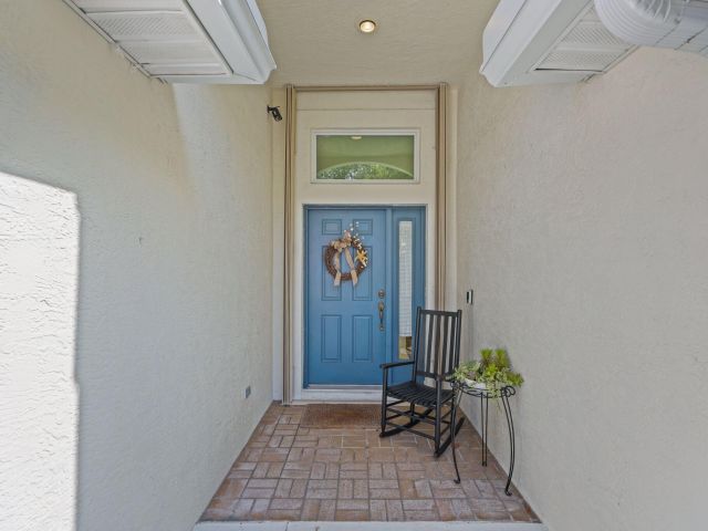 Продажа дома по адресу 1071 Delray Lakes Drive - фото 6628319