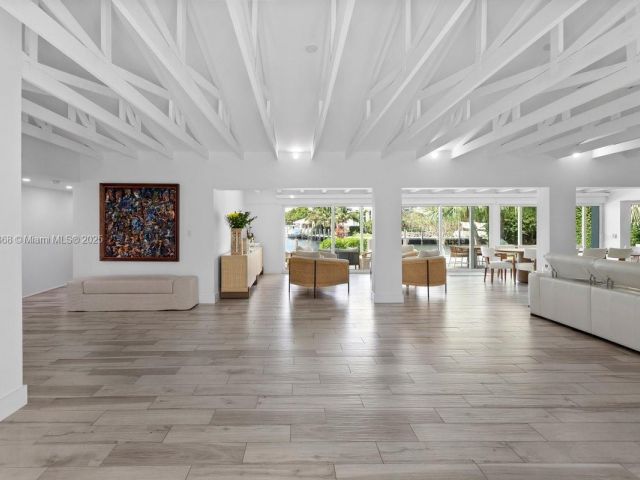 Продажа дома по адресу 1140 San Pedro Ave - фото 6110247