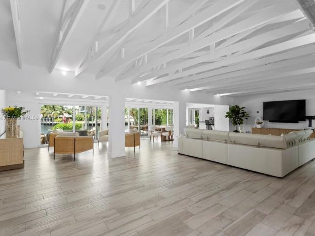 Продажа дома по адресу 1140 San Pedro Ave - фото 6110248