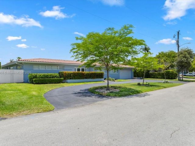 Продажа дома по адресу 1140 San Pedro Ave - фото 6110251