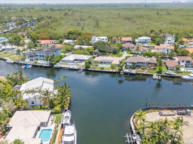 Продажа дома по адресу 1140 San Pedro Ave - фото 6110252