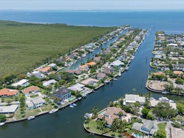 Продажа дома по адресу 1140 San Pedro Ave - фото 6110254