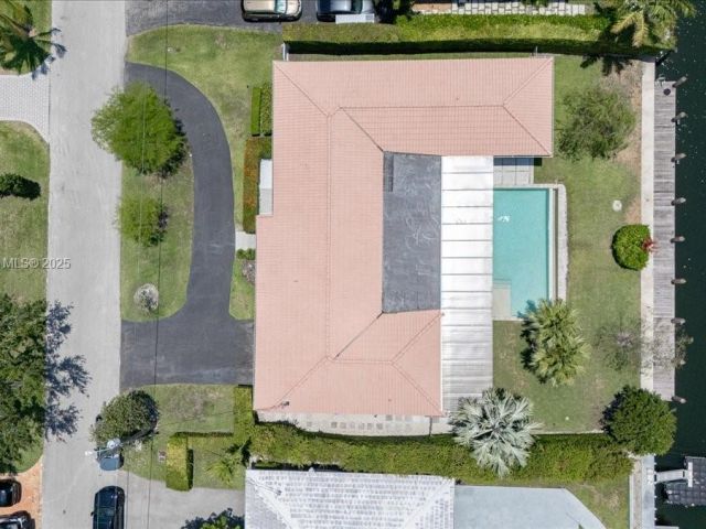 Продажа дома по адресу 1140 San Pedro Ave - фото 6110260