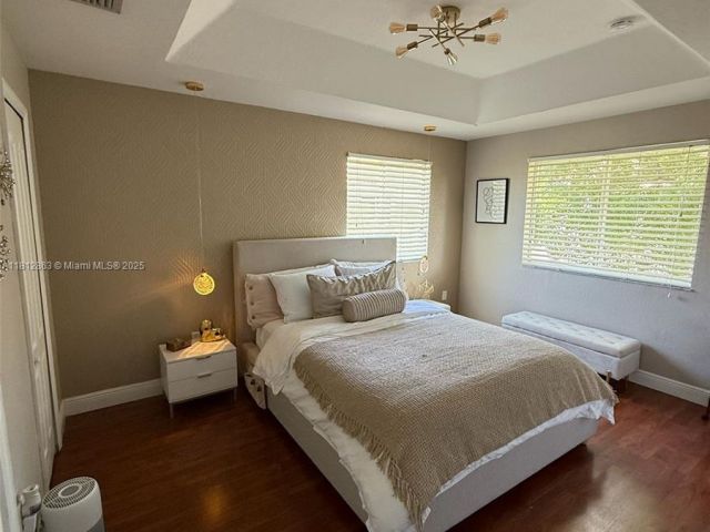 Дом в аренду по адресу 2342 SE 10th St - фото 6109501