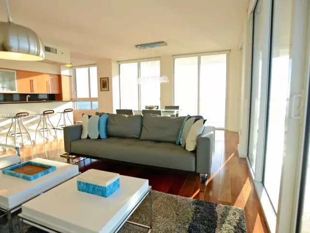 Квартира в аренду номер3908 - фото 6112196