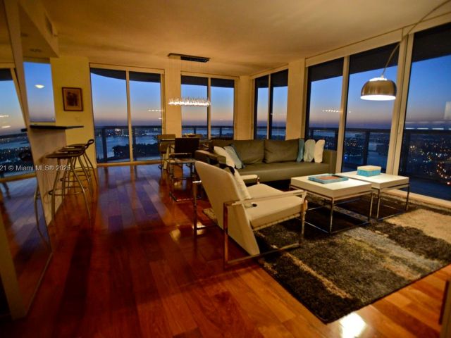 Квартира в аренду номер3908 - фото 6112195