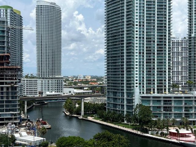 Квартира в аренду номер1801 - фото 6110015