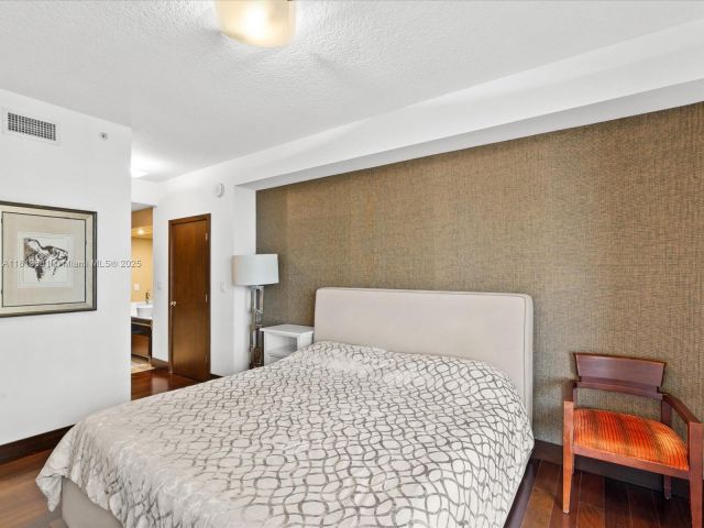 Продажа квартиры #2103 - фото 6111528