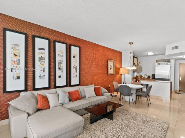 Продажа квартиры #2103 - фото 6111537