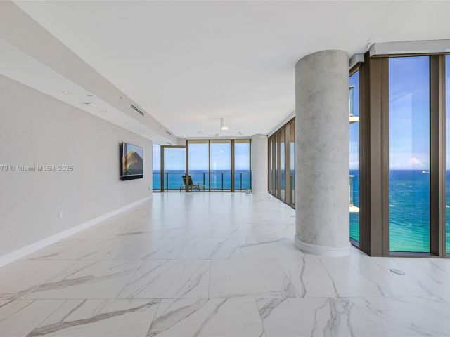 Продажа квартиры #S1801 - фото 6111826