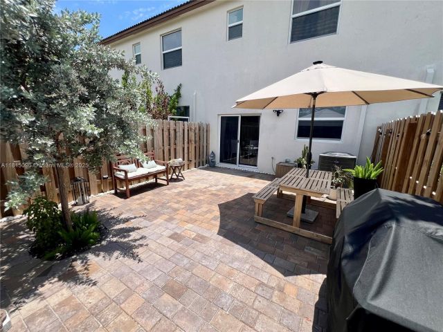 Продажа дома по адресу 12254 NW 24th Pl - фото 6112770