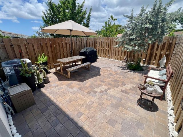 Продажа дома по адресу 12254 NW 24th Pl - фото 6112771