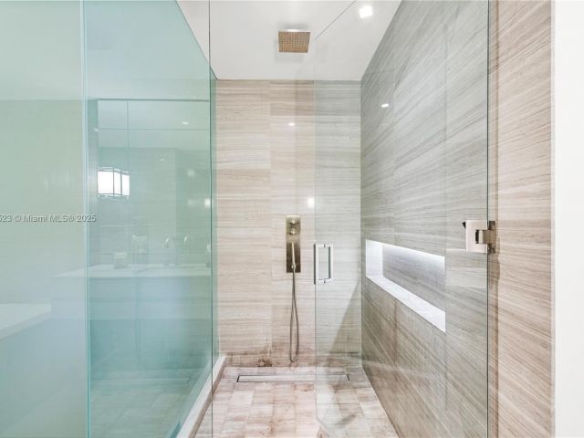 Продажа квартиры #1203 - фото 6118258