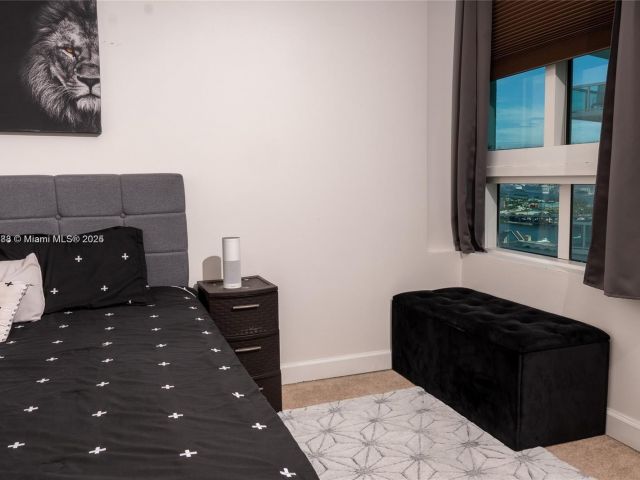 Квартира в аренду номер3003 - фото 6147841