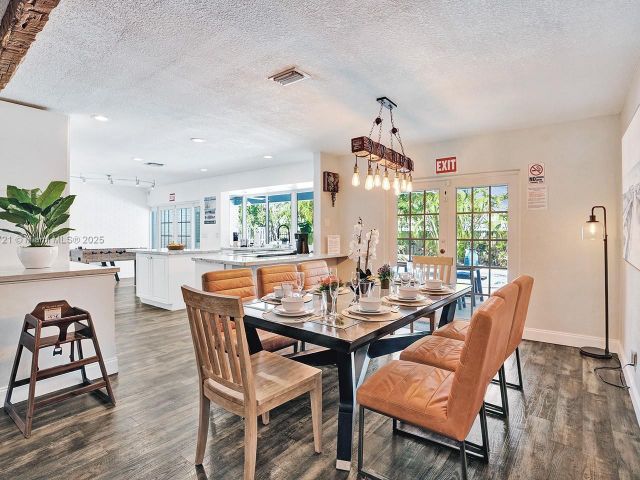 Продажа дома по адресу 1245 Wiley St - фото 6110945