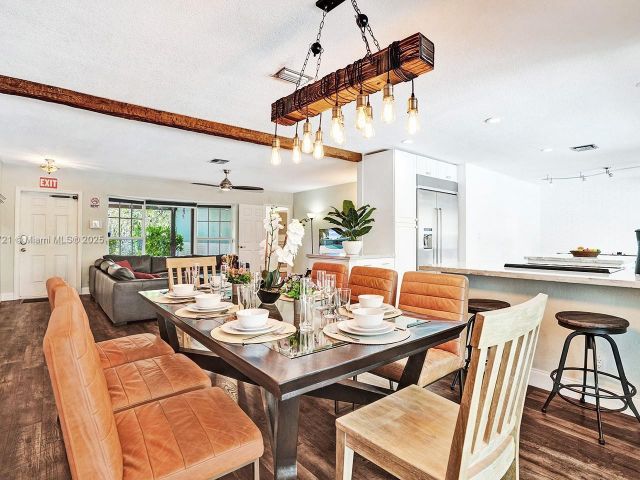 Продажа дома по адресу 1245 Wiley St - фото 6110946