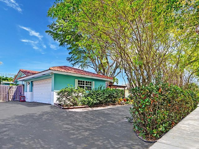 Продажа дома по адресу 1245 Wiley St - фото 6110952