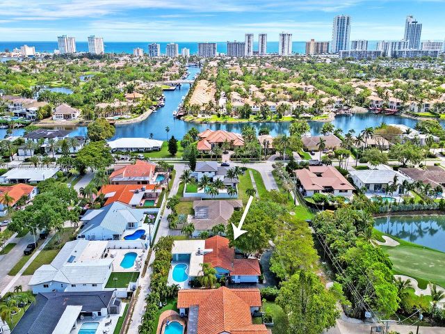 Продажа дома по адресу 1245 Wiley St - фото 6110954