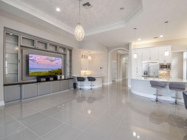 Продажа дома по адресу 9759 Vitrail Lane - фото 6138415