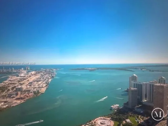 Продажа квартиры #8502 - фото 6125465