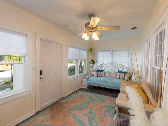 Дом в аренду по адресу 435 56th Street - фото 6115592