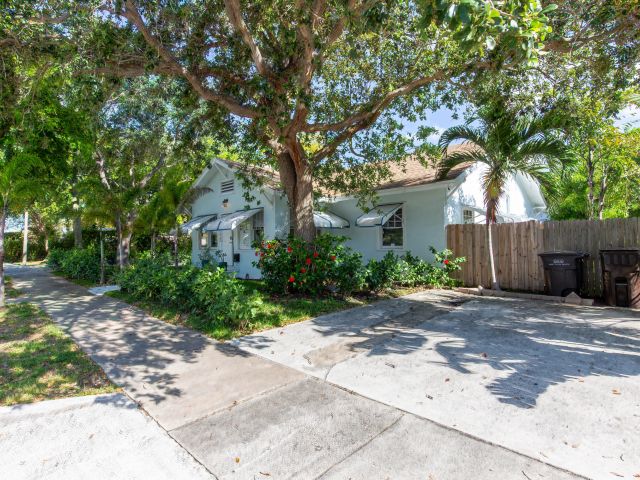 Дом в аренду по адресу 435 56th Street - фото 6115593