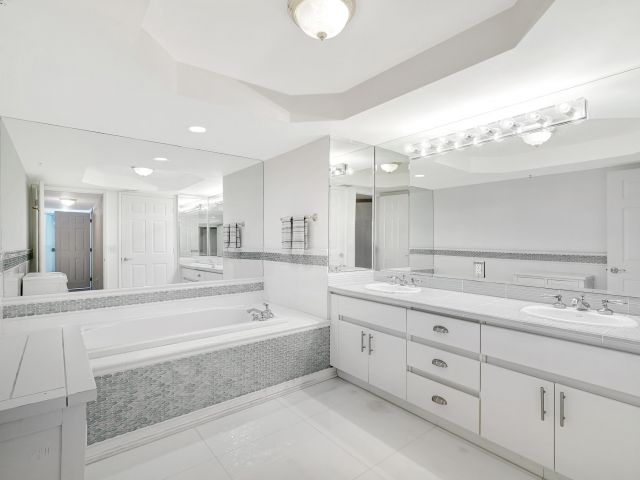 Продажа квартиры #1906 - фото 6118218