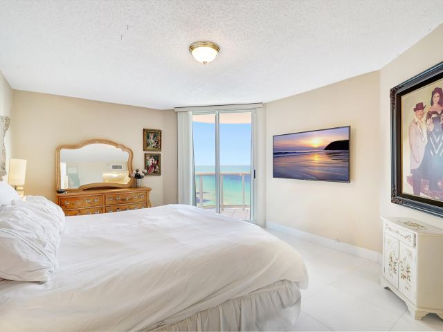 Продажа квартиры #1906 - фото 6118220