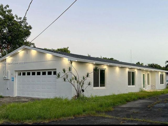 Продажа дома по адресу 27501 SW 162nd Ct - фото 6111881