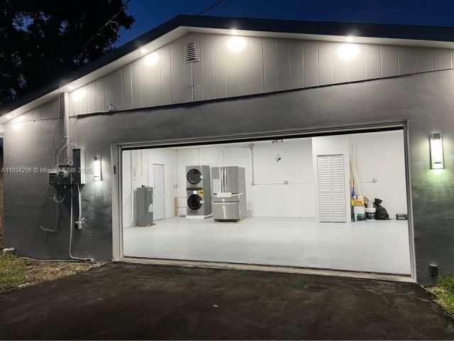 Продажа дома по адресу 27501 SW 162nd Ct - фото 6111884