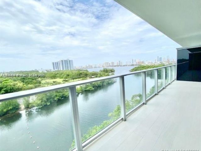 Продажа квартиры #702 - фото 6112328