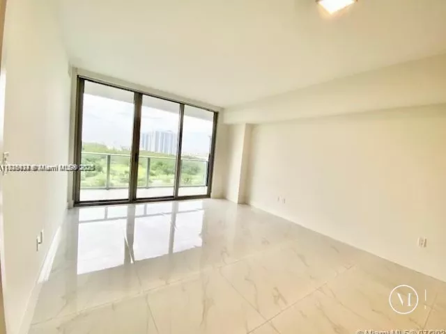 Продажа квартиры #702 - фото 6112332