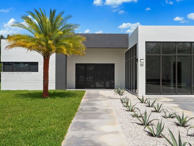 Продажа дома по адресу 29705 SW 187th Ave - фото 6111857