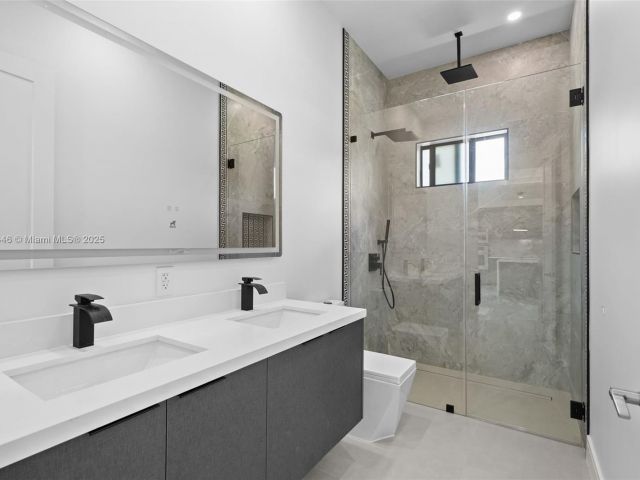 Продажа дома по адресу 29705 SW 187th Ave - фото 6246540