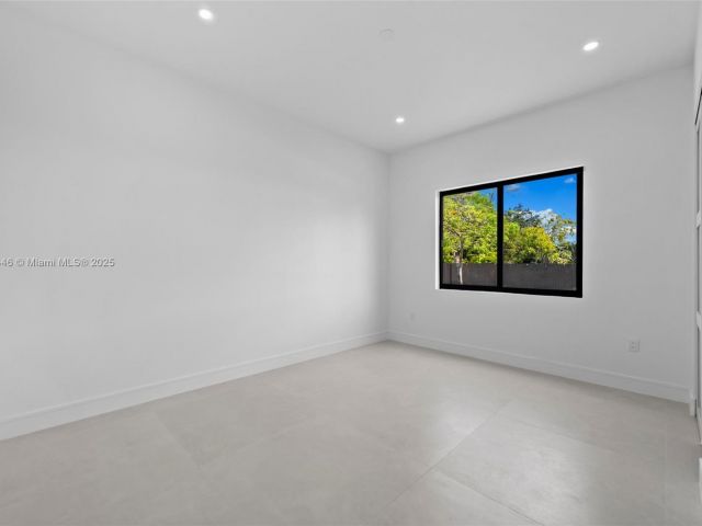 Продажа дома по адресу 29705 SW 187th Ave - фото 6246542