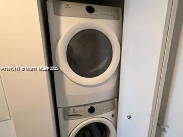 Продажа квартиры #820 - фото 6112349