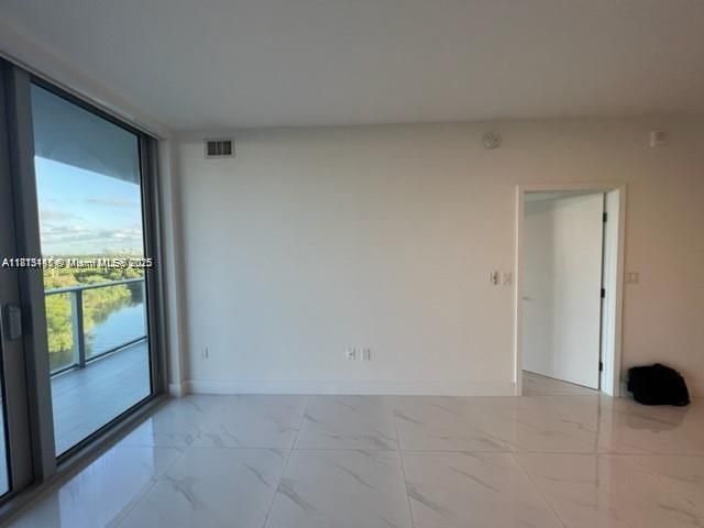 Продажа квартиры #820 - фото 6112361